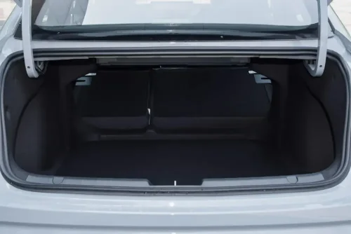 25-geely-preface-auto-in-china-16