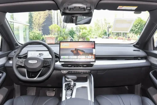 25-geely-preface-auto-in-china-6