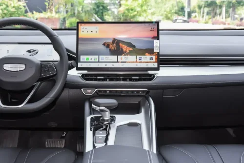 25-geely-preface-auto-in-china-7