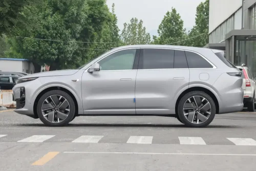 25-liauto-l6-auto-in-china-3