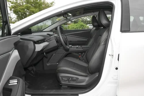 25-toyota-bz5-auto-in-china-8
