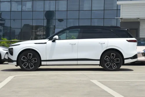 25-xpeng-g9-auto-in-china-3