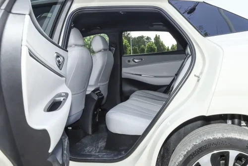 25-BYD-SEAL-06-ev-auto-in-china-12