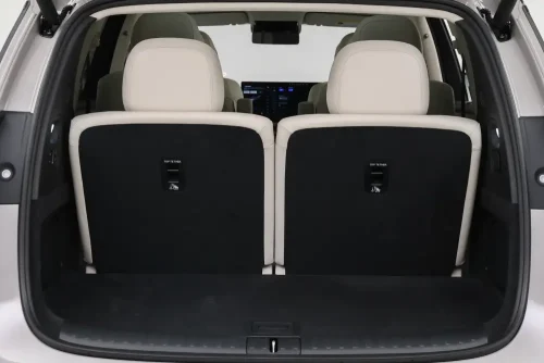 25-liauto-i8-auto-in-china-18