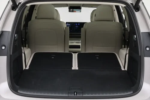 25-liauto-i8-auto-in-china-19