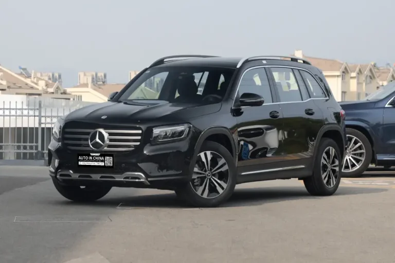 25-mercedes-benz-glb200-auto-in-china-1