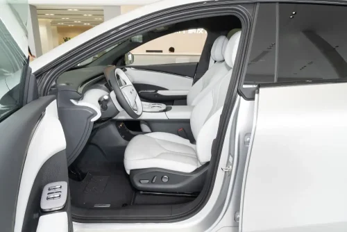 25-xpeng-g7-auto-in-china-10