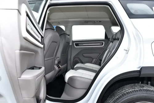 geely-icon-auto-in-china-12