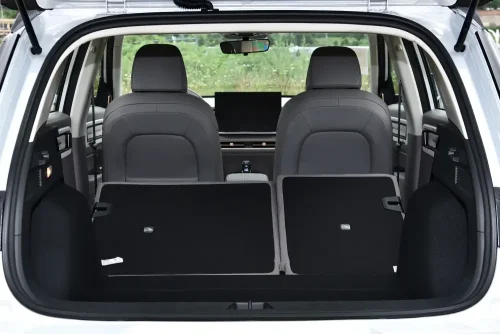 geely-icon-auto-in-china-16