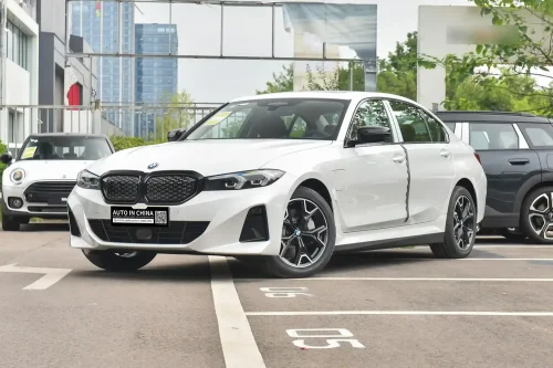2025 BMW i3 eDrive40L Night Package