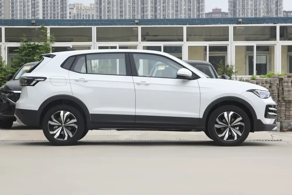 2026 Tharu Xinrui 1.5L Ruijin Edition China Car Dealer