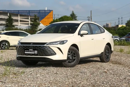 2025 BYD Qin PLUS DM Intelligent Driving DM-i 128KM Progress Edition available from China car exporter
