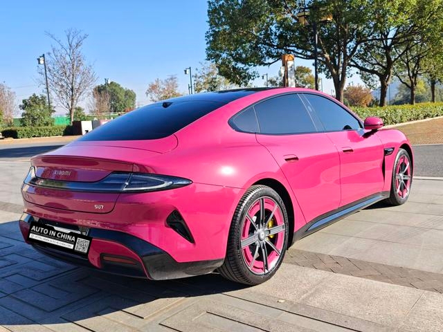 【AIC-JAN04】Xiaomi SU7 2024 Rear-Wheel Drive Standard Long-Range Version | Chinese Used Car Exporter