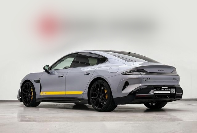 【AIC-JAN02】Xiaomi SU7 Ultra 2025 Standard Edition | Chinese Used Car Exporter