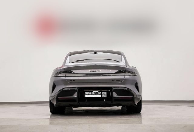 【AIC-JAN02】Xiaomi SU7 Ultra 2025 Standard Edition | Chinese Used Car Exporter