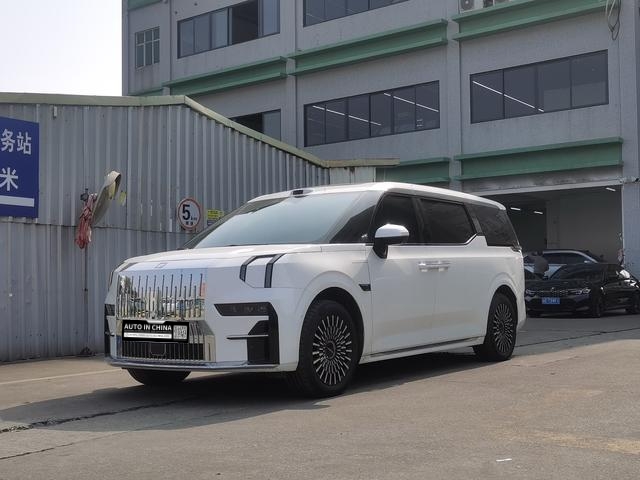 【AIC-JAN11】ZEEKR 009 2024 Model 7-Seat Aisle Version 2WD 108kWh | Chinese Used Car Exporter