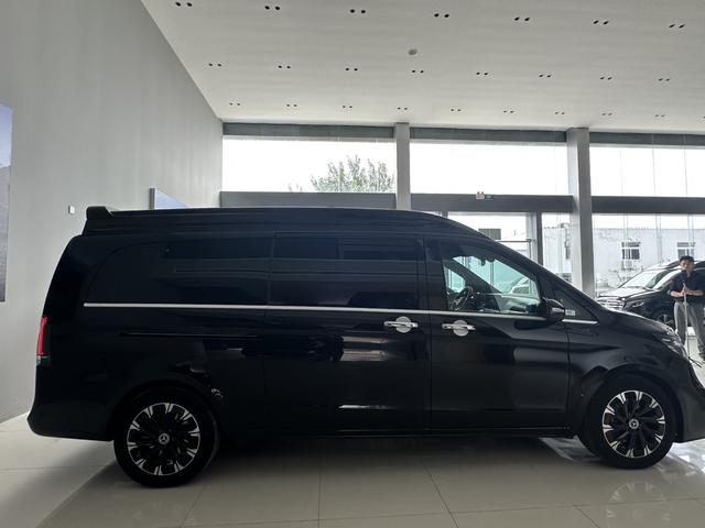 【AIC-JAN26】Mercedes-Benz V-Class 2024 V 300 L Long Wheelbase Luxury Edition| Chinese Used Car Exporter