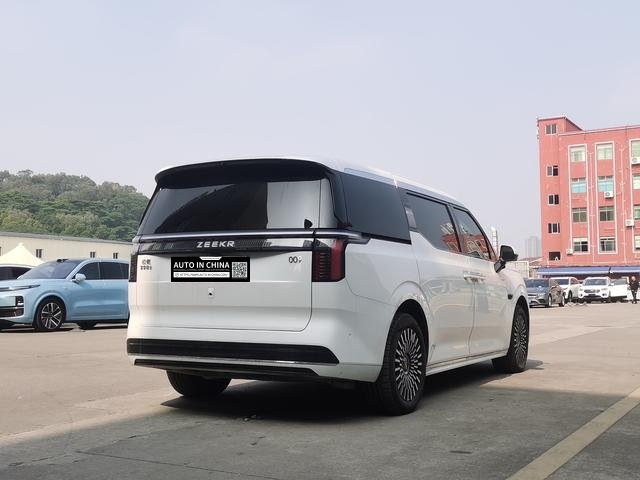 【AIC-JAN11】ZEEKR 009 2024 Model 7-Seat Aisle Version 2WD 108kWh | Chinese Used Car Exporter
