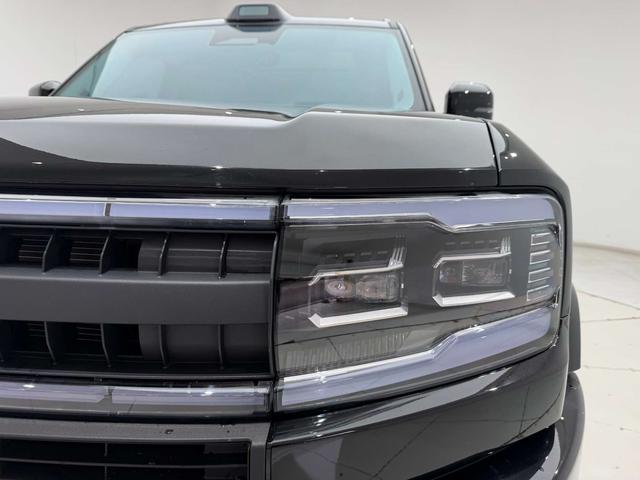 【AIC-JAN75】Fangchengbao Leopard 5 2025 Laser Qiankun Intelligent Driving Edition| Chinese Used Car Exporter