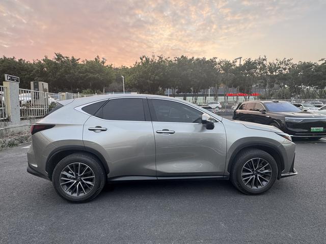 【AIC-JAN79】Lexus NX 2025 200 Front-Wheel Drive FUN Edition| Chinese Used Car Exporter