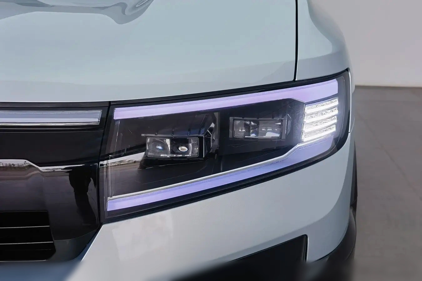 【AIC-JAN78】Fengcheng Leopard 8 2025 Smart & Brave Flagship Edition 7-Seat| Chinese Used Car Exporter