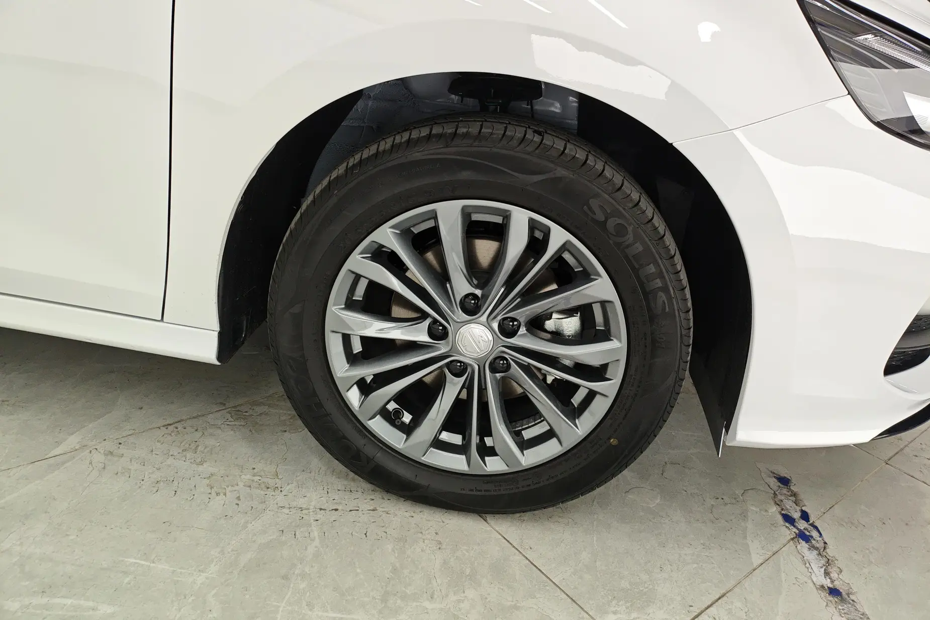 【AIC-JAN103】MG5 2025 180DVVT Global Luxury Edition| Chinese Used Car Exporter