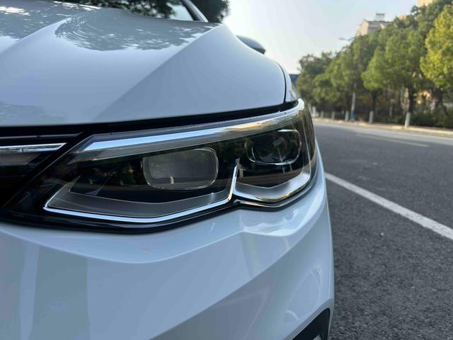 【AIC-JAN56】Volkswagen Golf 2025 300TSI R-Line| Chinese Used Car Exporter