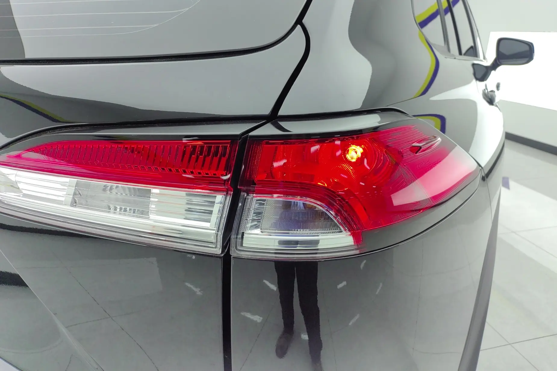 AIC-JAN49】Toyota Corolla Cross 2024 2.0L CVT Pioneer Edition| Chinese Used Car Exporter