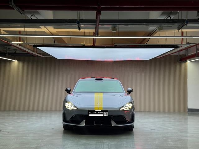 【AIC-MAR25】Xiaomi SU7 Ultra 2025 Standard Edition | Chinese Used Car Exporter