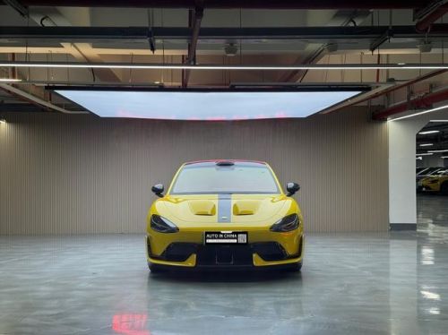 【AIC-MAR26】Xiaomi SU7 Ultra 2025 Standard Edition | Chinese Used Car Exporter