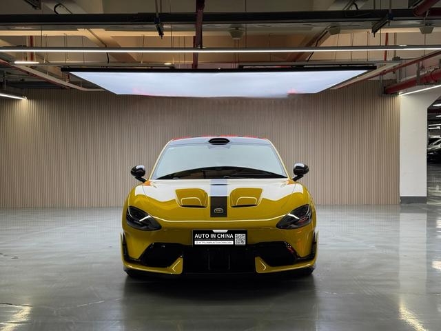 【AIC-MAR30】Xiaomi SU7 Ultra 2025 Standard Edition | Chinese Used Car Exporter