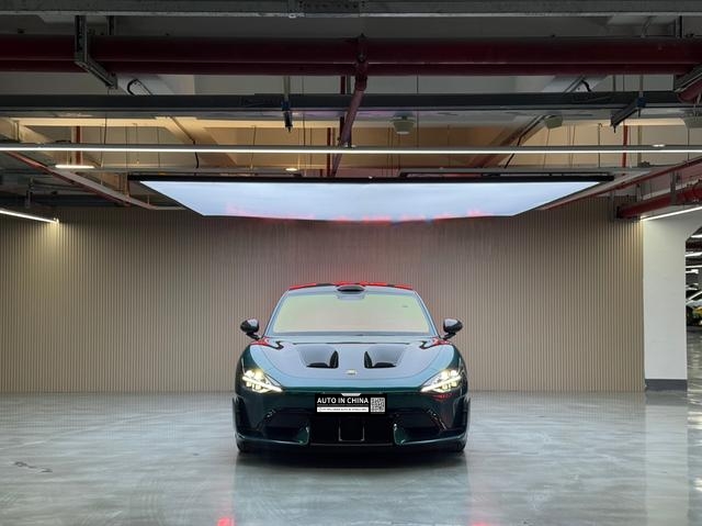 【AIC-MAR40】Xiaomi SU7 Ultra 2025 Standard Edition | Chinese Used Car Exporter