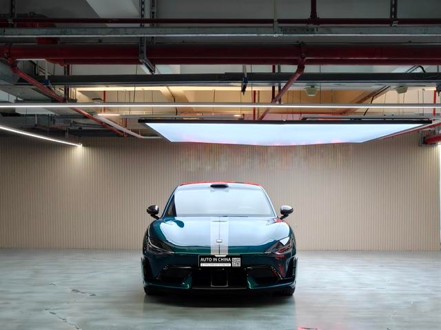 【AIC-MAR46】Xiaomi SU7 Ultra 2025 Standard Edition | Chinese Used Car Exporter