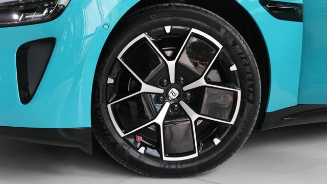 【AIC-MAR83】Xiaomi SU7 2024 Rear-Wheel Drive Ultra-Long Range Pro Edition | Chinese Used Car Exporter