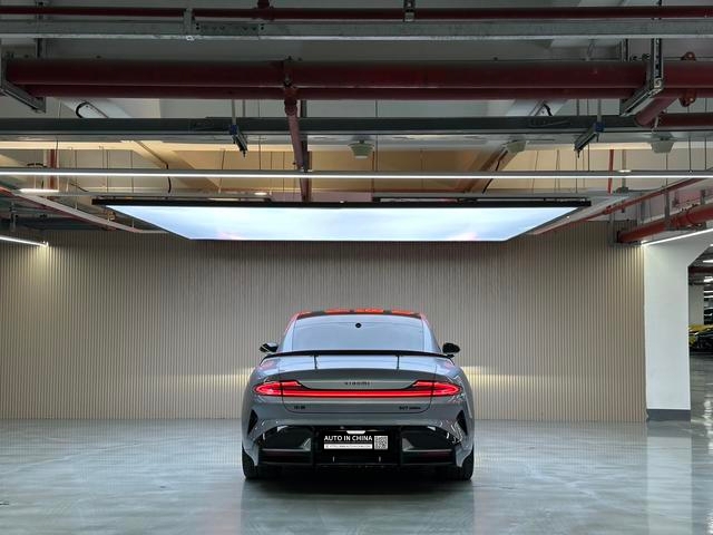 【AIC-MAR16】Xiaomi SU7 Ultra 2025 Standard Edition | Chinese Used Car Exporter