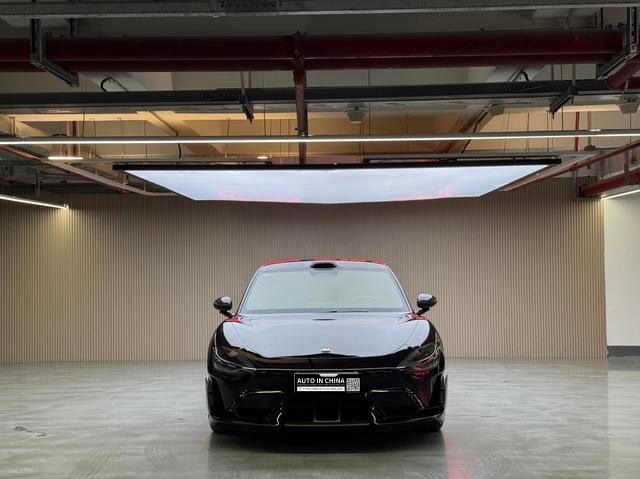 【AIC-MAR21】Xiaomi SU7 Ultra 2025 Standard Edition | Chinese Used Car Exporter