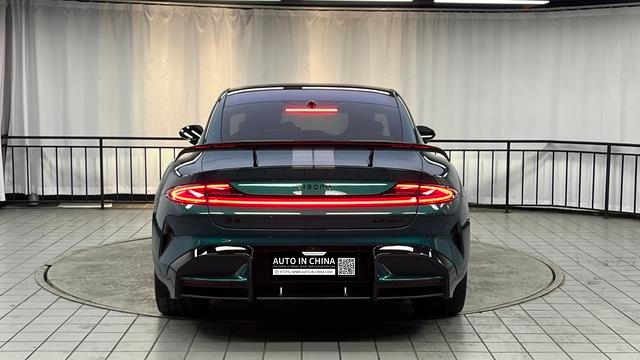 【AIC-MAR24】Xiaomi SU7 Ultra 2025 Standard Edition | Chinese Used Car Exporter