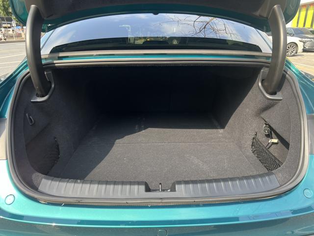 【AIC-MAR29】Xiaomi SU7 Ultra 2025 Standard Edition | Chinese Used Car Exporter