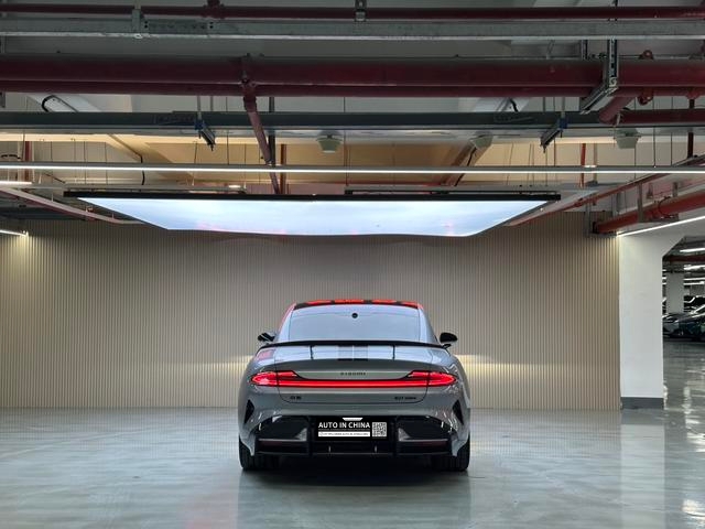 【AIC-MAR35】Xiaomi SU7 Ultra 2025 Standard Edition | Chinese Used Car Exporter