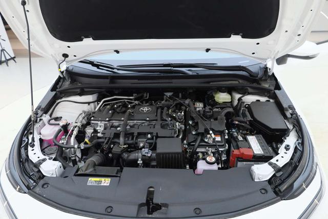 【AIC-MAR01】Toyota 2026 Corolla Intelligent Hybrid 1.8L E-CVT Elite Edition| Chinese Used Car Exporter