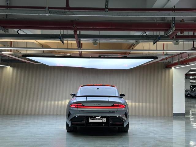 【AIC-MAR56】Xiaomi SU7 Ultra 2025 Standard Edition | Chinese Used Car Exporter