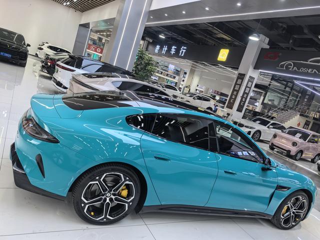 【AIC-MAR68】Xiaomi SU7 2024 Rear-Wheel Drive Standard Long-Range Edition | Chinese Used Car Exporter