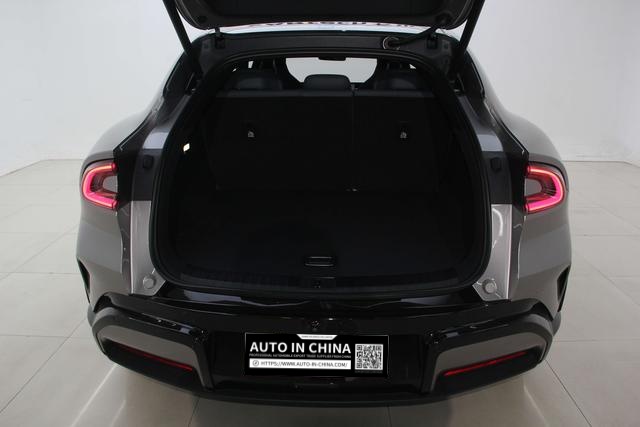 【AIC-MAR98】Xiaomi YU7 2025 Model – Long Battery Life Rear-Wheel Drive Edition | Chinese Used Car Exporter