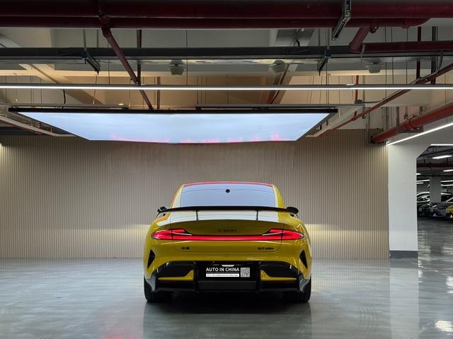 【AIC-MAR26】Xiaomi SU7 Ultra 2025 Standard Edition | Chinese Used Car Exporter