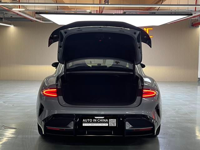 【AIC-MAR45】Xiaomi SU7 Ultra 2025 Standard Edition | Chinese Used Car Exporter