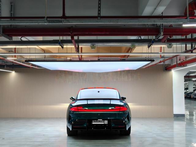 【AIC-MAR46】Xiaomi SU7 Ultra 2025 Standard Edition | Chinese Used Car Exporter