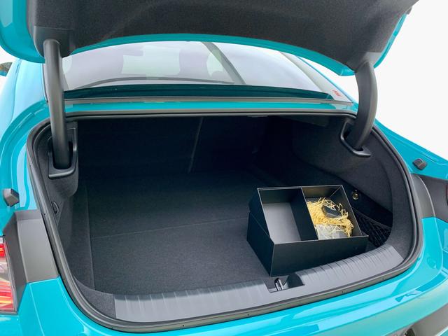 【AIC-MAR76】Xiaomi SU7 2024 Rear-Wheel Drive Ultra-Long Range Pro Edition | Chinese Used Car Exporter