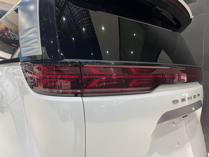 【AIC-MAR117】Denza D9 DM 2024 1050 Premium Edition| Chinese Used Car Exporter