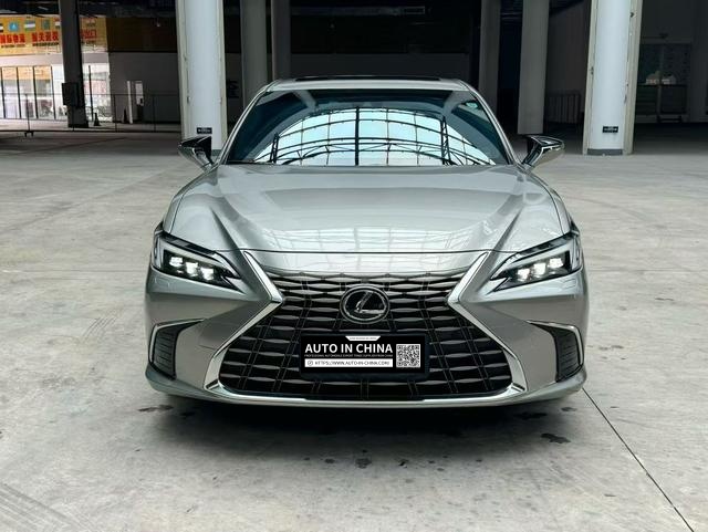 【AIC-APR153】2025 Lexus ES 300h Premium Enjoyment Edition| Exportador Chinês de Carros Usados