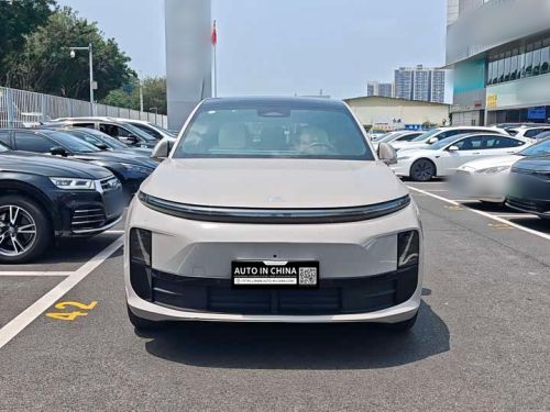 【AIC-APR169】2025 Li Auto L6 Max Smart Facelift Edition| مصدر السيارات الصينية المستعملة